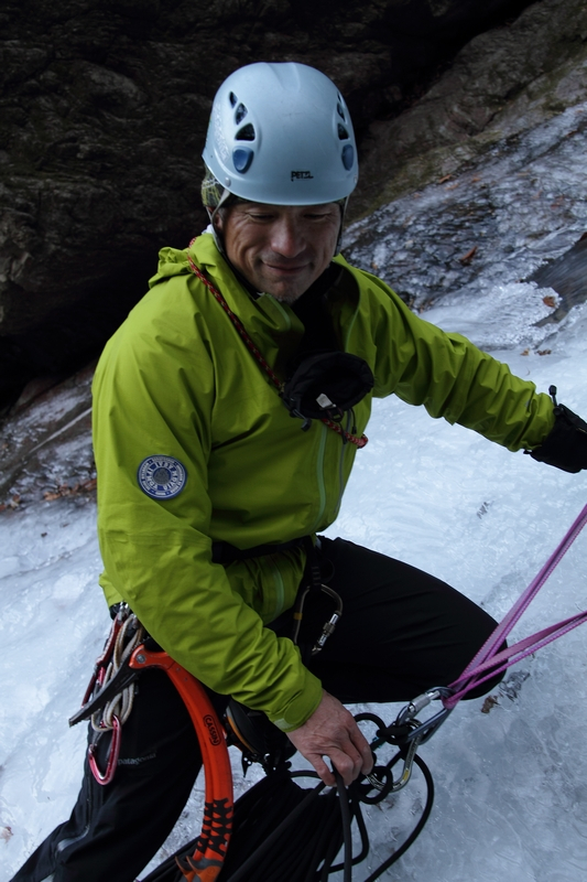 2012_211_gunma_ice_11