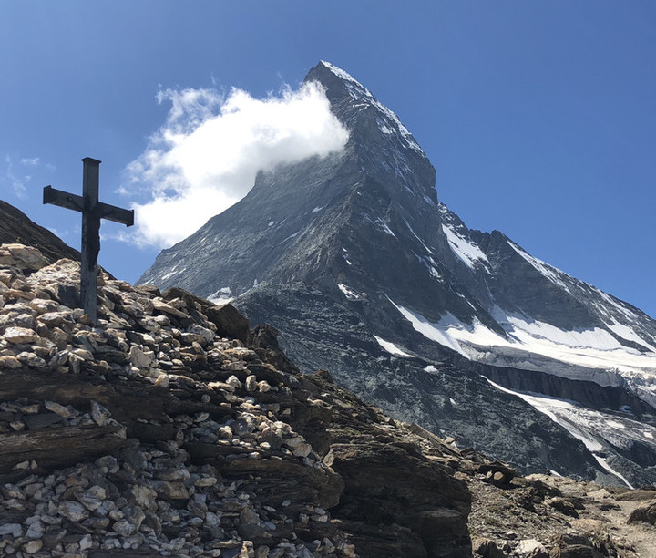 F1568559df7e444a8df00e157803580d