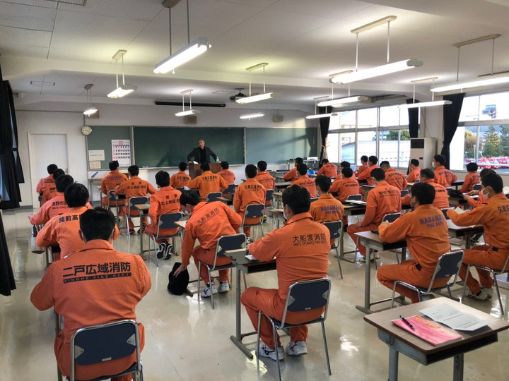 568632848b21f9555dba232cca587a7066